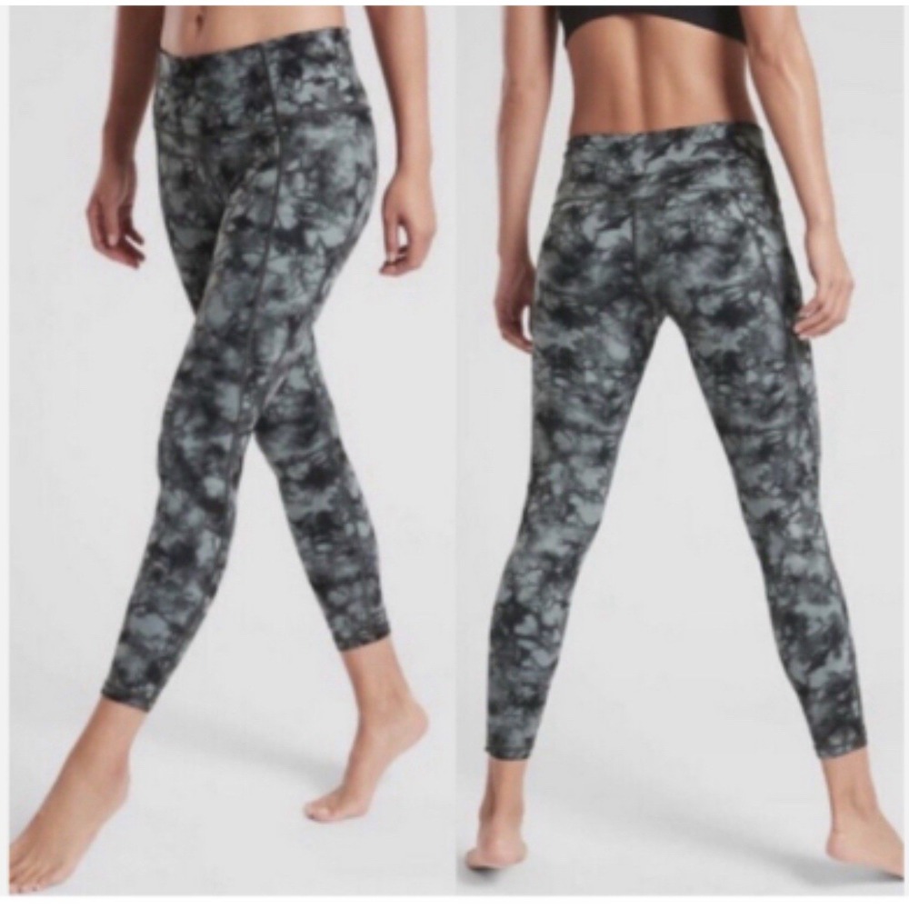 Athleta Salutation Gray Tie Dye Tight Size XS EUC